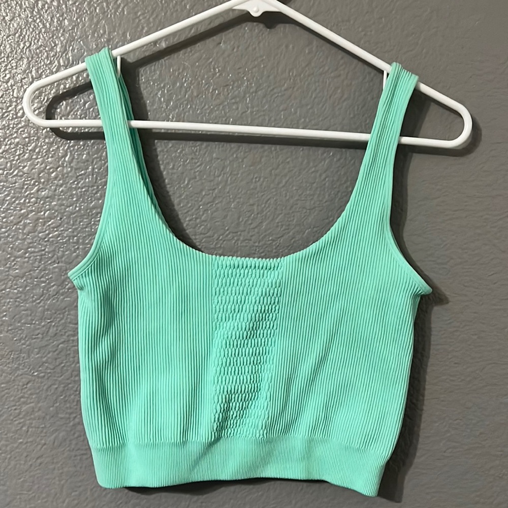 Forever 21 Mint Green Sports Bra Crop Top, Size Small/Medium
